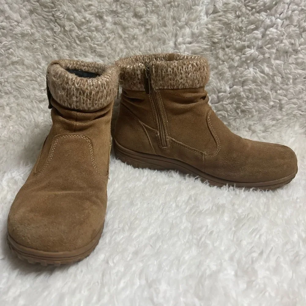 KHOMBU LAURA TAN SUEDE ANKLE BOOTS KNIT TRIM RUBBER SOLES SZ10M
